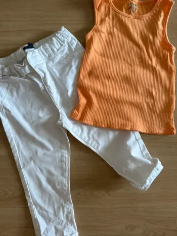 Ensemble débardeur côtelé et pantalon blanc - 24 mois