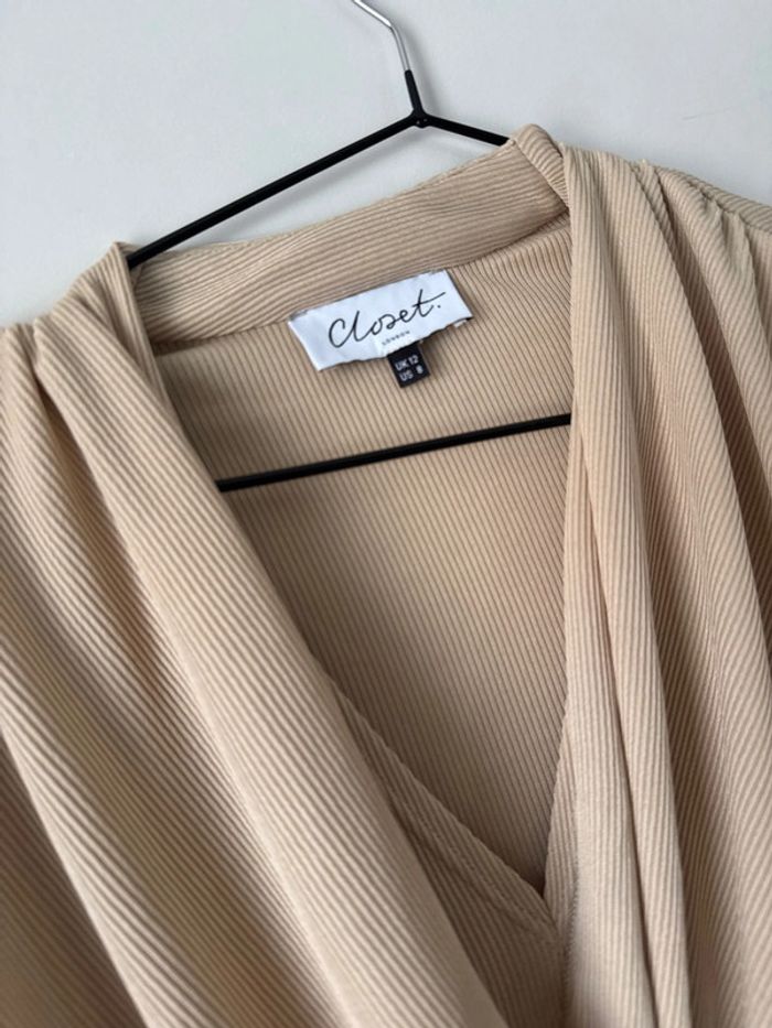 👗 robe beige- taille 40 - neuf sans étiquette - Closet london asos - photo numéro 4