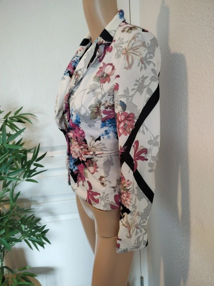 Veste fleurie Made in Italy taille S - photo numéro 2