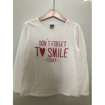 Tee-shirt fille tape à l’œil