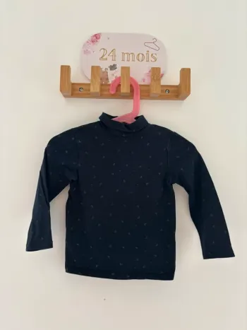 T-shirt col roulé bleu marine Kiabi 24 mois – Motif lune, doux & cosy