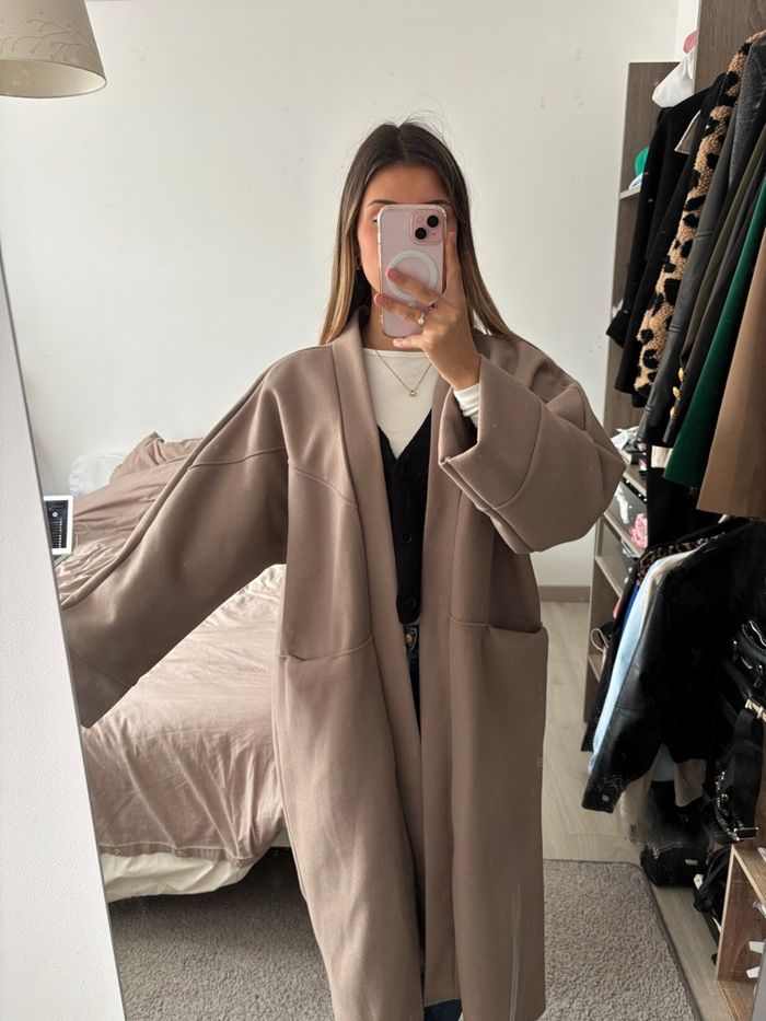Long manteau beige - photo numéro 2