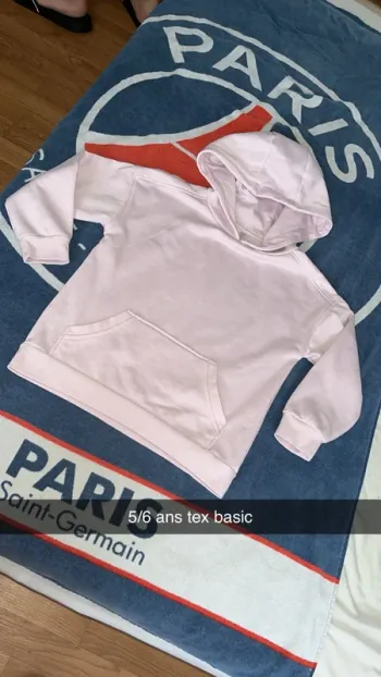 Pull 5/6 ans