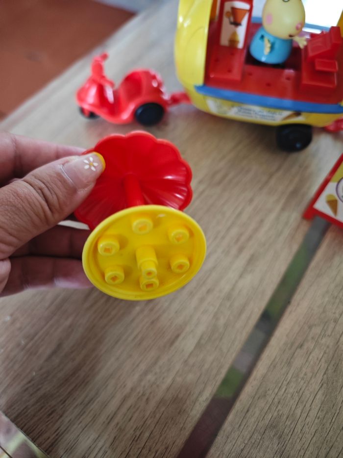 Jouets Peppa pig, camion de glace Peppa pig - photo numéro 2