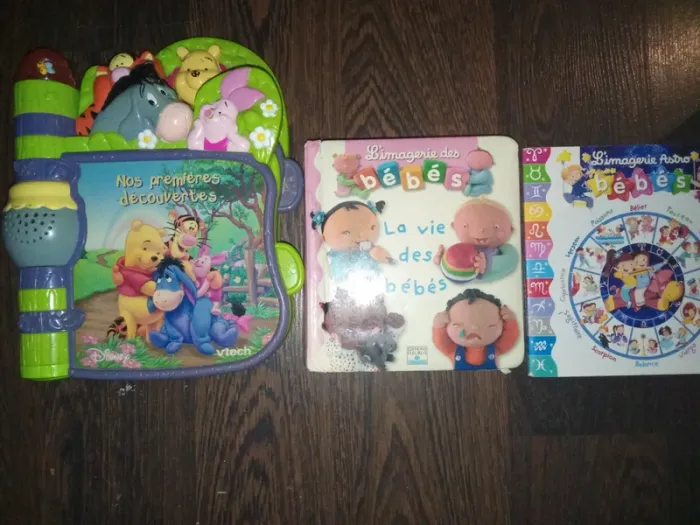 Lot livres + un tableau - bébé - winnie l'ourson - photo numéro 3