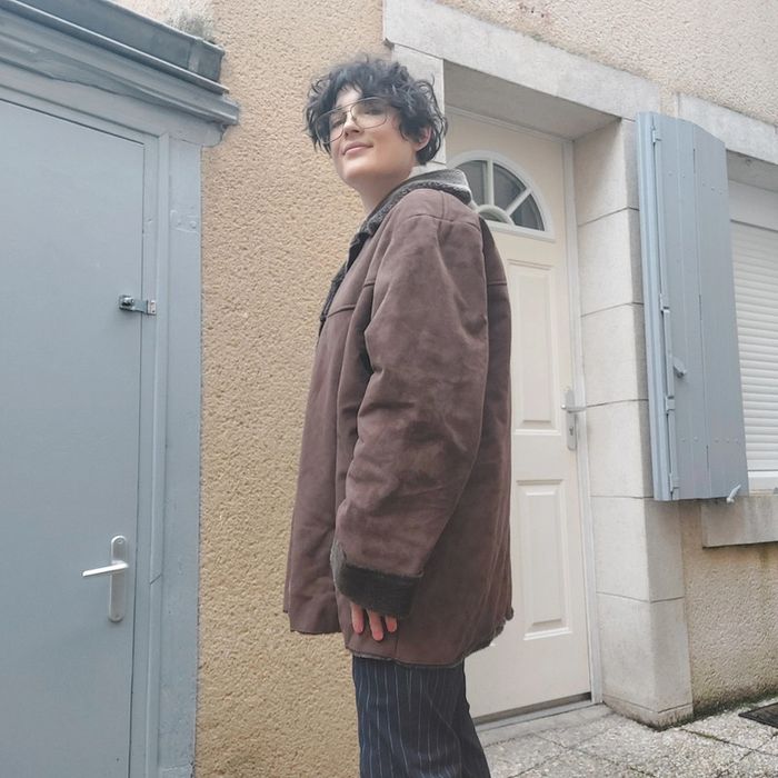 Superbe veste fourrée pour taille 44 - photo numéro 2