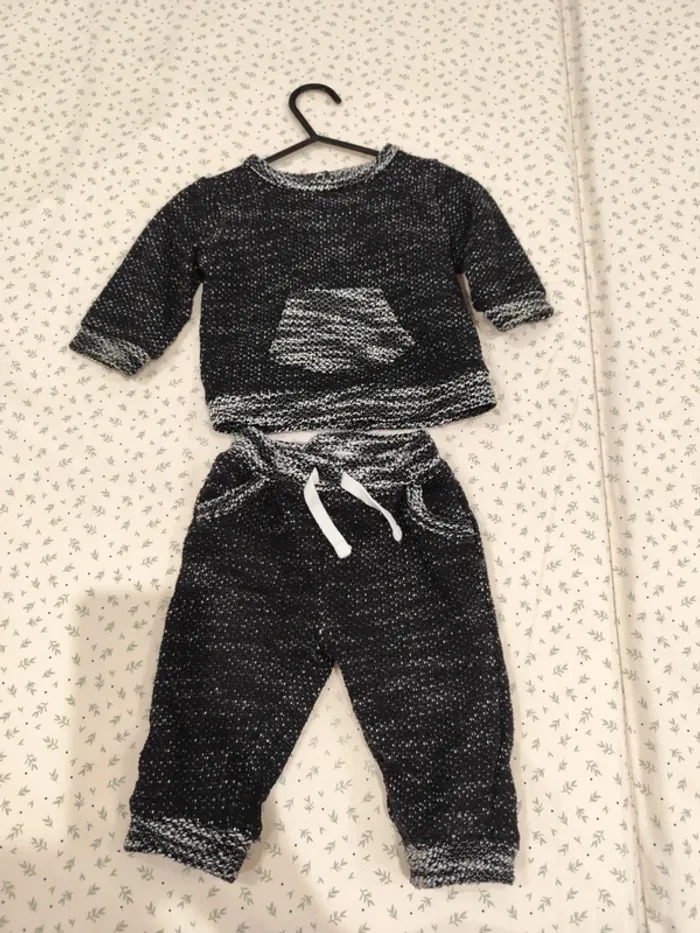 Ensemble jogging chiné noir et blanc 6 mois