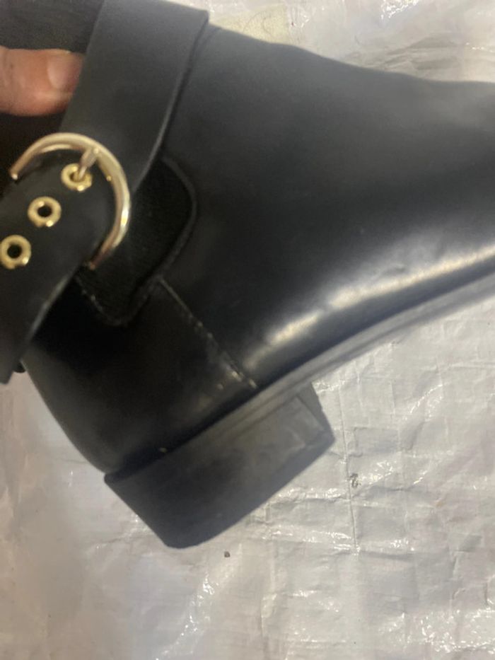 Bottines. Boots . Bottes .Stradivarius. Pointure 37 . - photo numéro 10