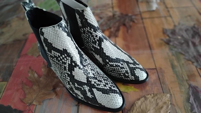 Chaussures femme boots Chelsea blanc/gris T 37 - photo numéro 8