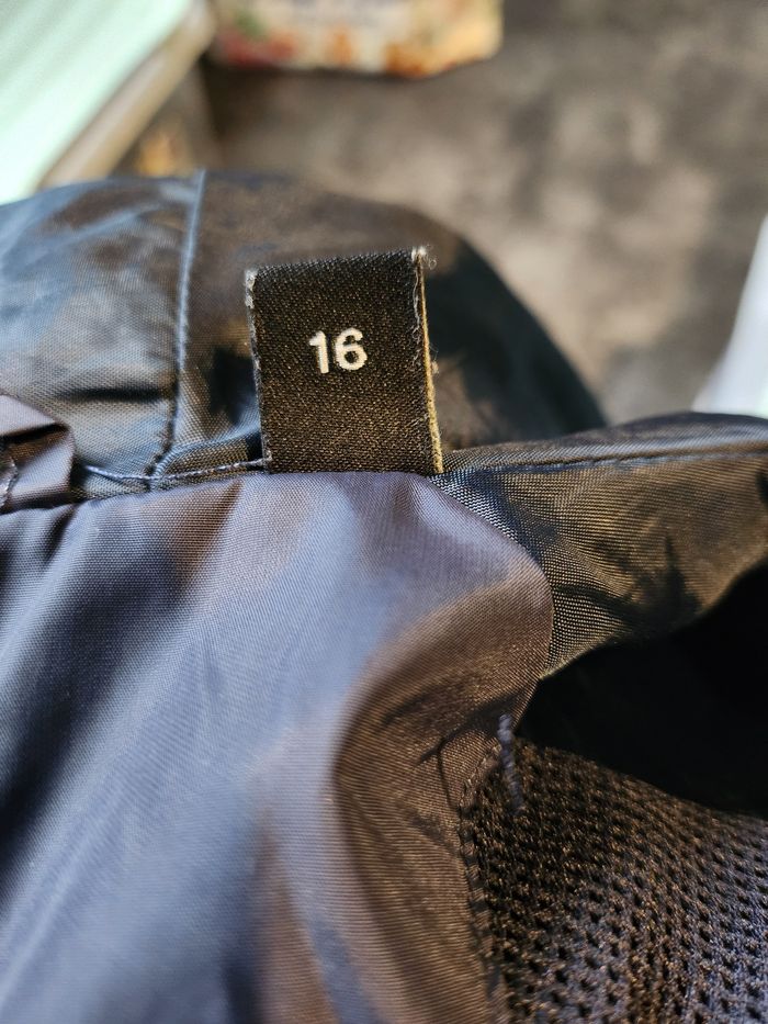 Veste légère garçon taille 16ans - photo numéro 8
