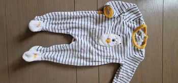 Pyjama orchestra très bon état