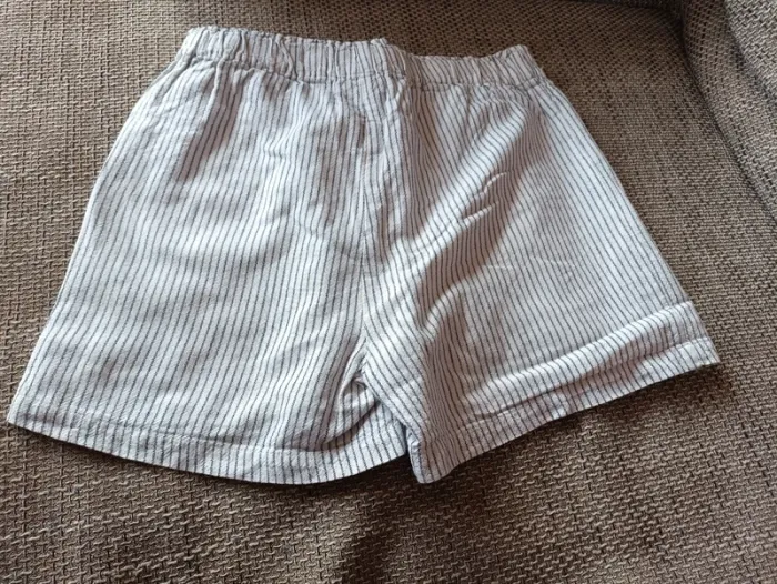 Short fille - photo numéro 3