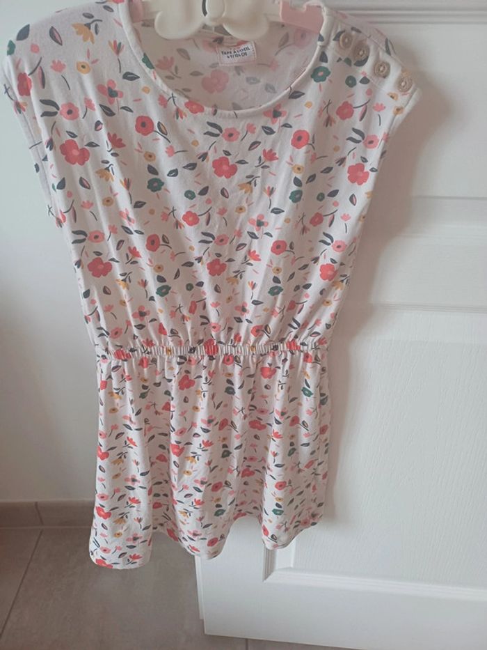 Robe tao 4ans - photo numéro 2