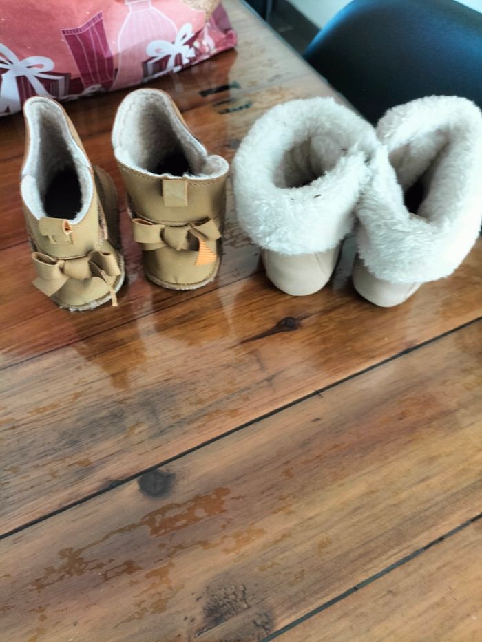 Bottines 9/12 mois - photo numéro 2