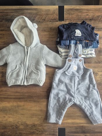 Lot vêtements 3 mois