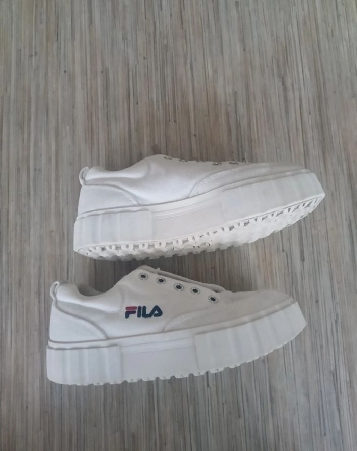 Baskets Fila 37 - photo numéro 2