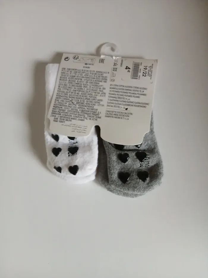 Chaussettes anti dérapantes - photo numéro 2