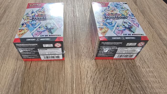 Pokémon Lot de 2 Bundle Evolutions Prismatiques Ev8.5 [NEUF]