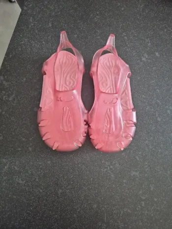Chaussures aquatique fille taille 22 decathlon