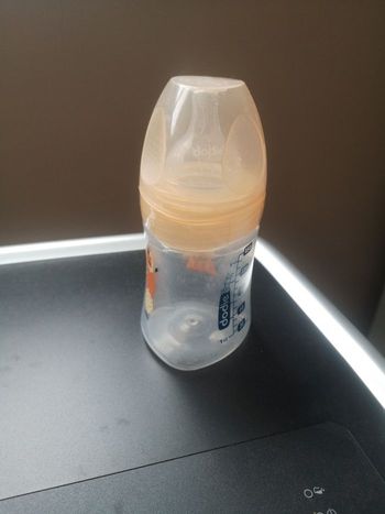 Lot 9 biberons Dodie 150ml