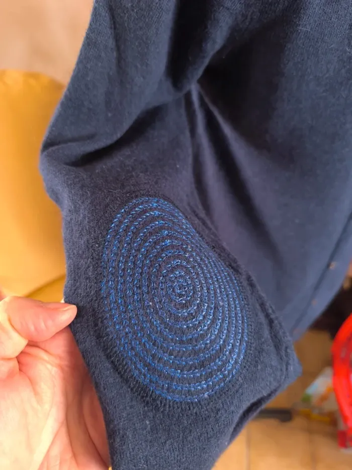 Joli pull léger couleur marine - photo numéro 5
