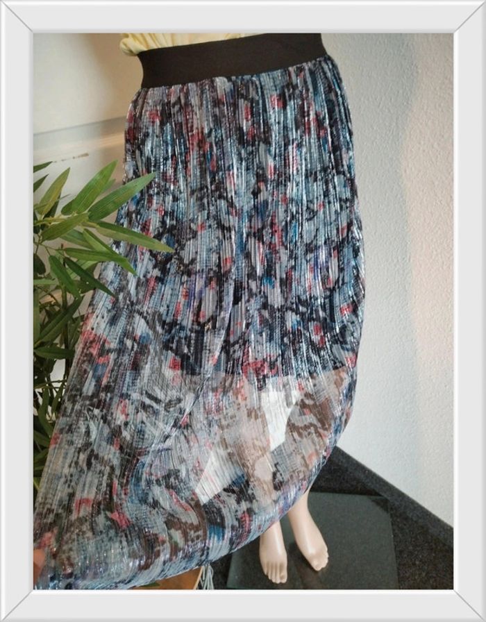 Jupe mi longue kiabi taille xs neuve