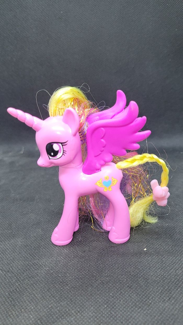 My little pony G4 princess cadance wedding - Hasbro - photo numéro 2