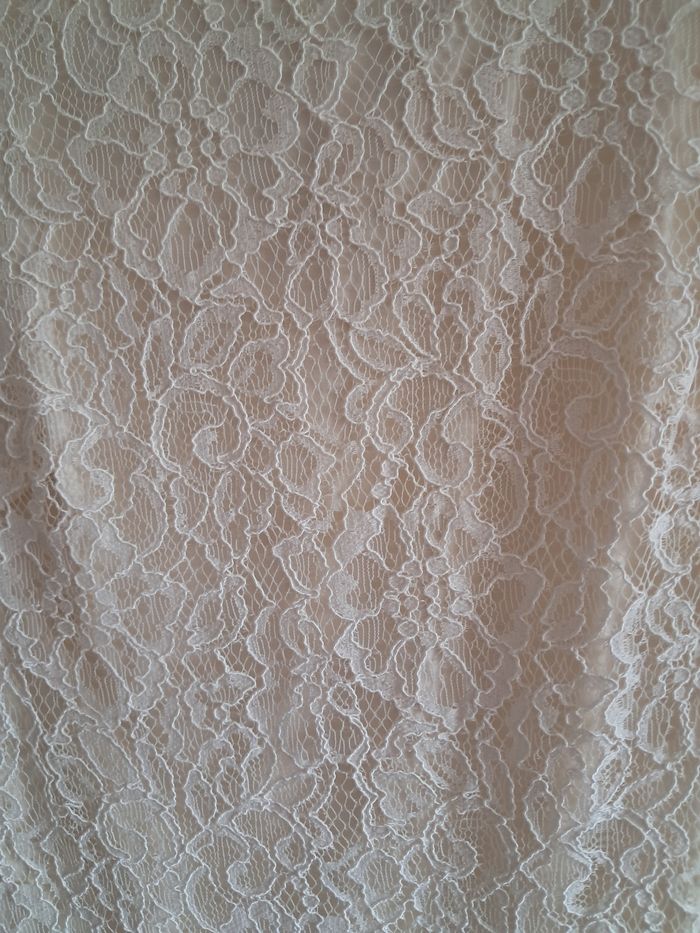 Robe dentelle - photo numéro 2