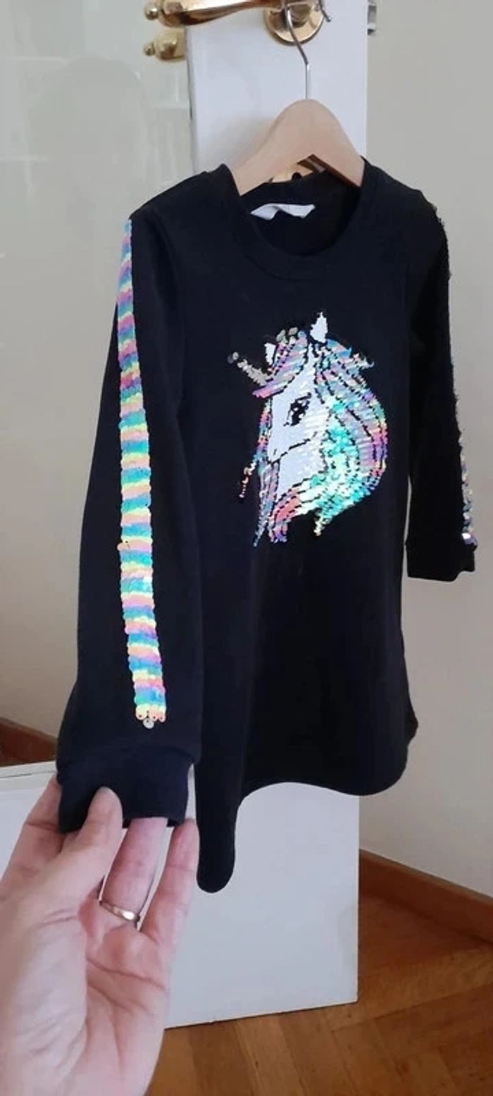 Robe réversible h&m 104 cm 3/4 ans comme neuve - photo numéro 2