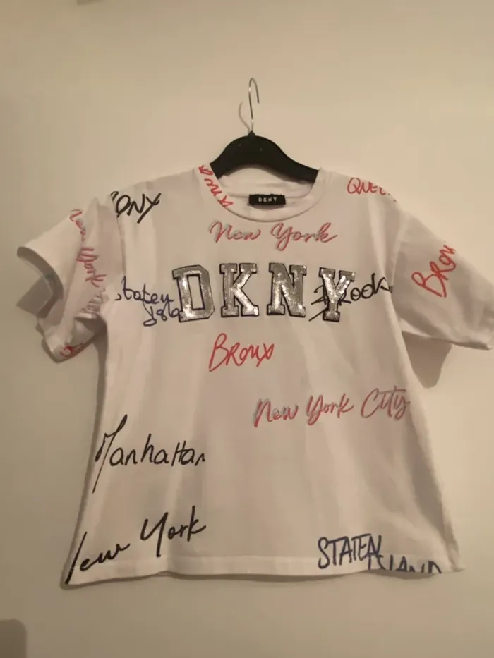T-shirt DKNY
