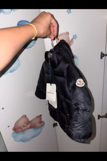 Doudoune moncler bébé 9-12mois