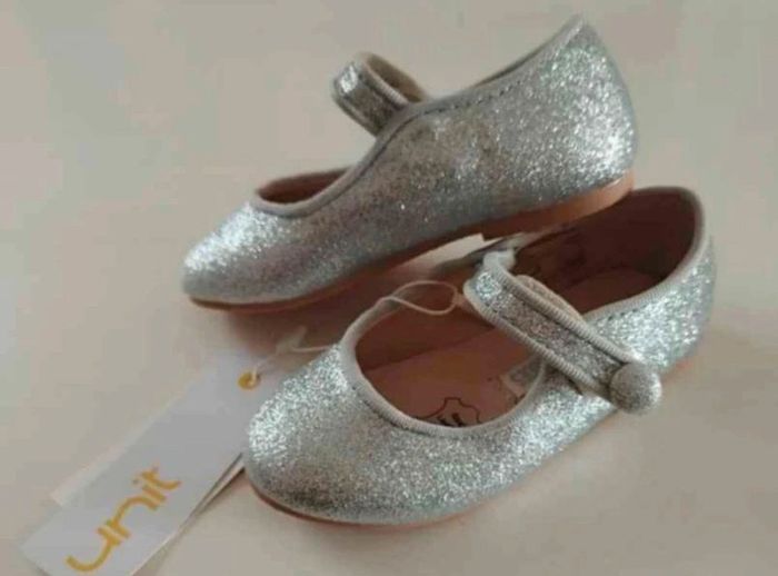 Ballerines pailletées argentées neuves - photo numéro 5