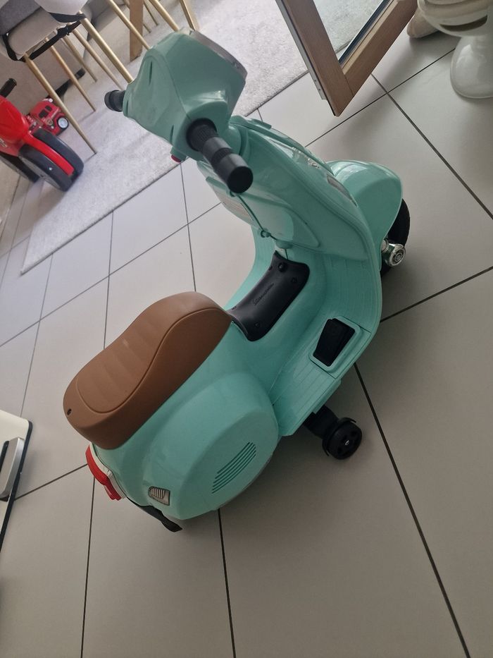 moto vespa enfant - photo numéro 6
