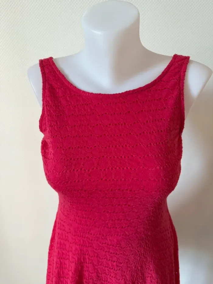 Robe rose en très bon état atmosphère taille 36 - photo numéro 2