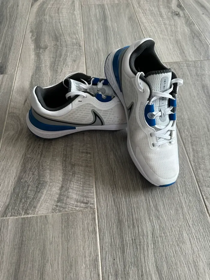 Baskets Nike Infinity Pro 2 Blanc