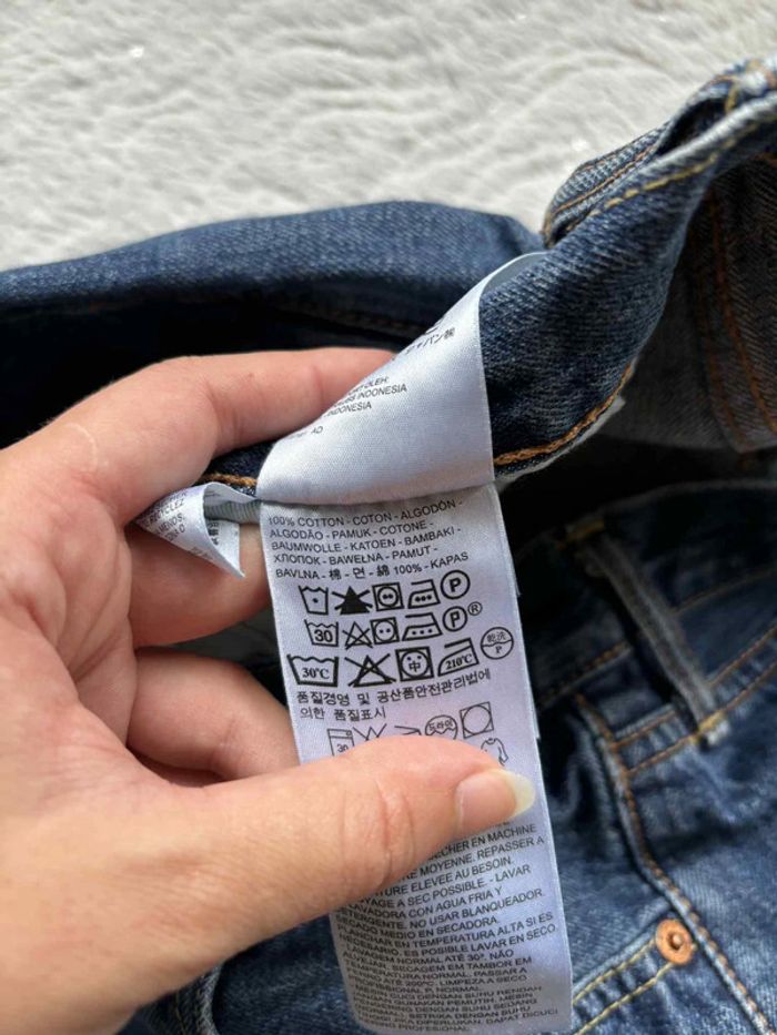 Jean Levi’s 501 bleu coupe straight droite fuselé taille M/40 W40 L32 - photo numéro 9