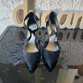 Chaussures femme noire à talons