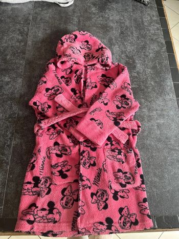 Peignoir rose et noir Minnie 5 ans Disney