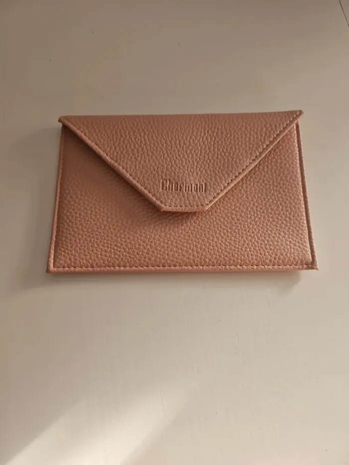 Pochette pour papiers officiels