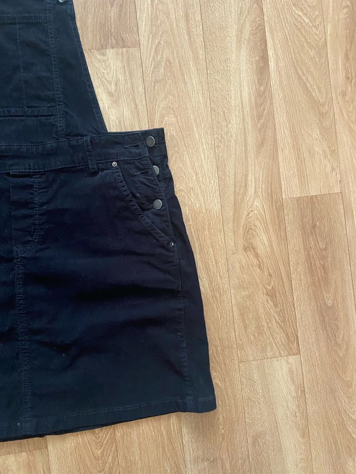 Robe salopette noire T.40 - photo numéro 4