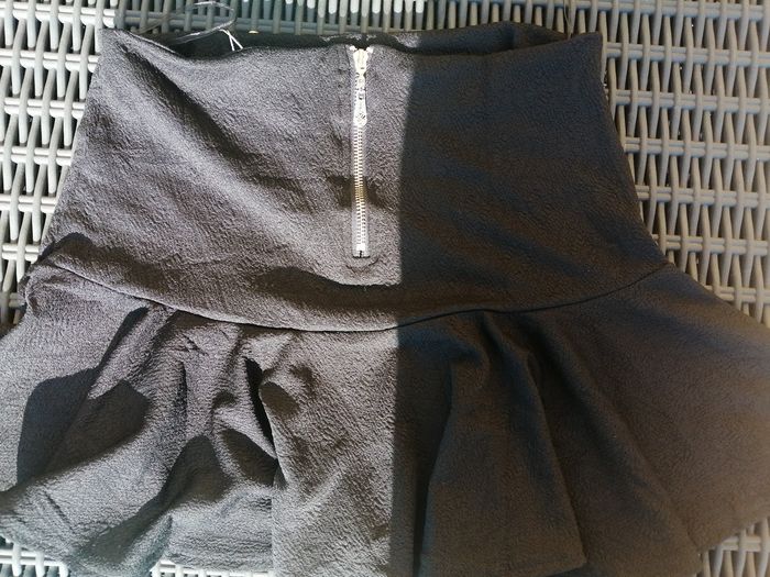 Mini Jupe - photo numéro 2