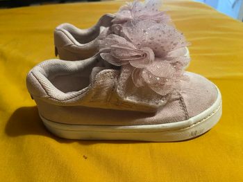 Chaussure rose enfant taille 23