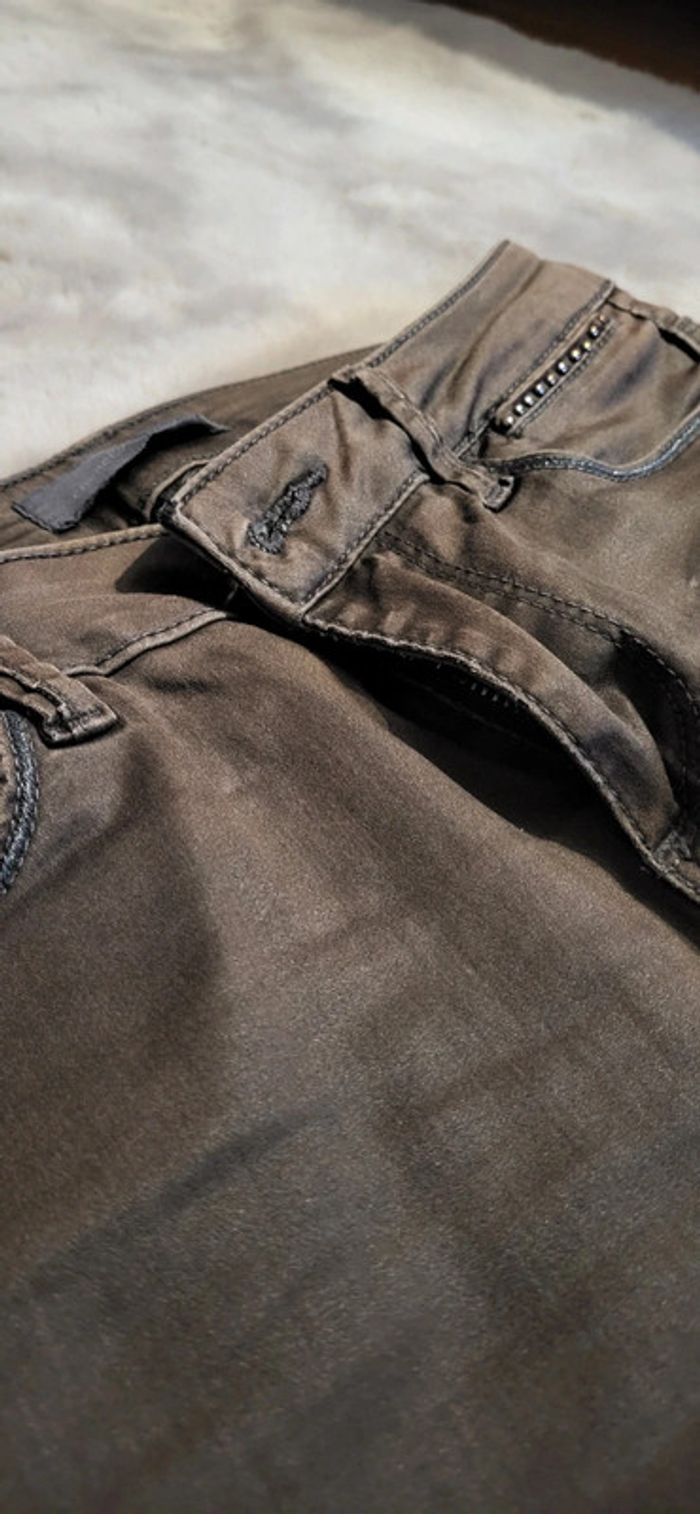 Pantalon chocolat - photo numéro 5