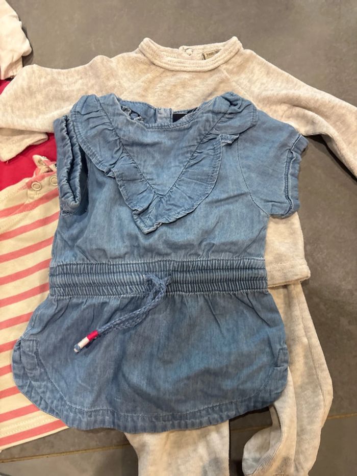 Lot de vêtements filles 3 mois hivers - photo numéro 12