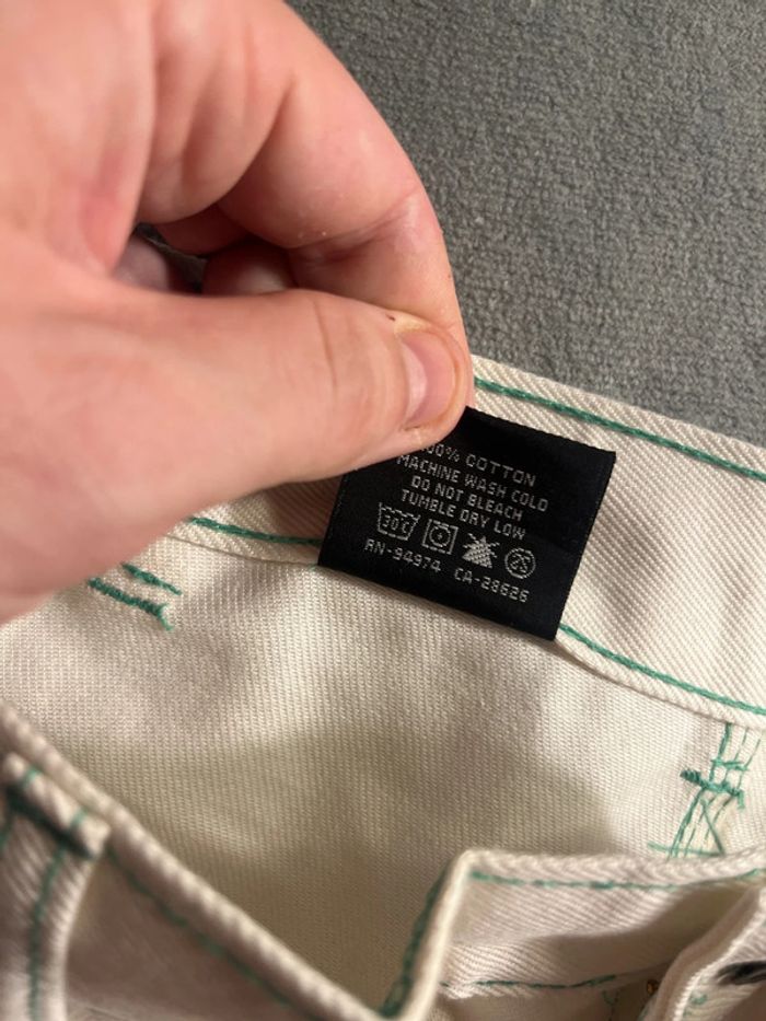 Short/Jort Stussy White Embroidered Green Forest Big Logo Back – Taille L - photo numéro 8
