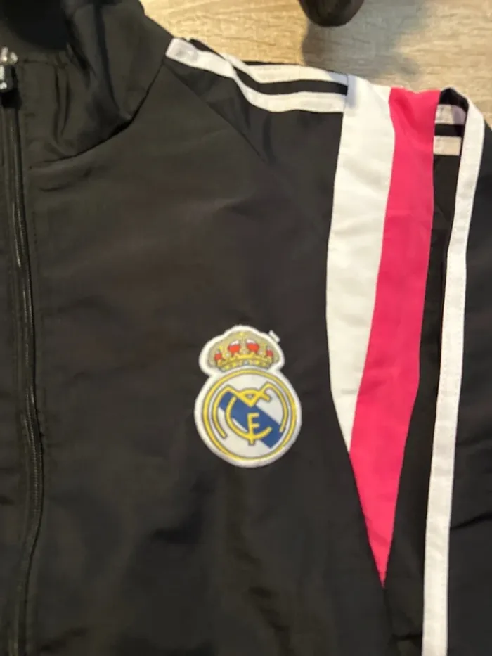 Veste Real Madrid - photo numéro 2