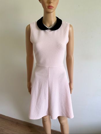 Robe rose claire sans manches Dorothy Perkins taille 38 jamais portée