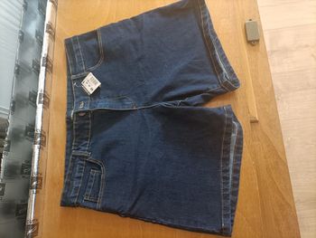 Short en jean bleu stones