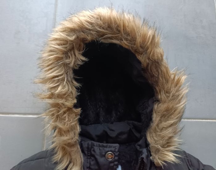 Doudoune noire fille en 6 ans - photo numéro 8