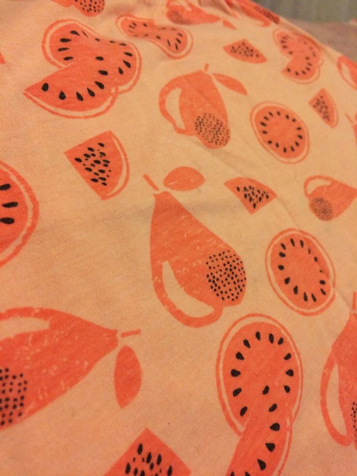 Joli ensemble short et petit haut - photo numéro 2